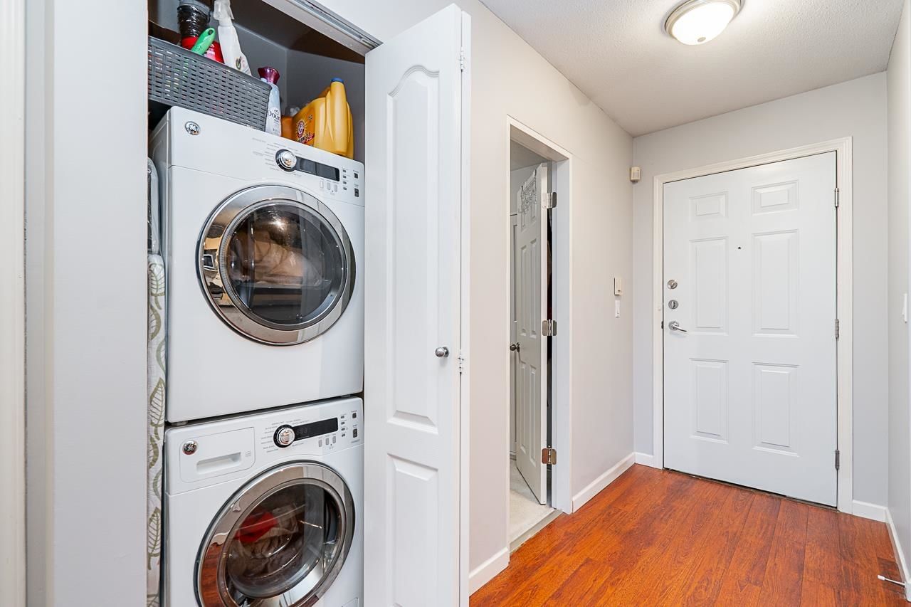 Listing Image 21