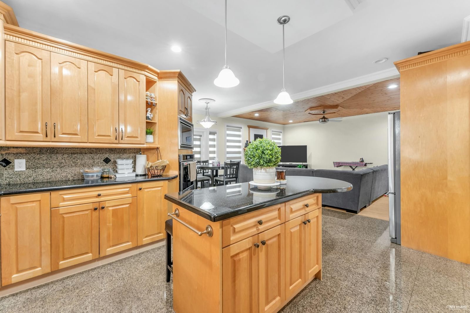 Listing Image 13