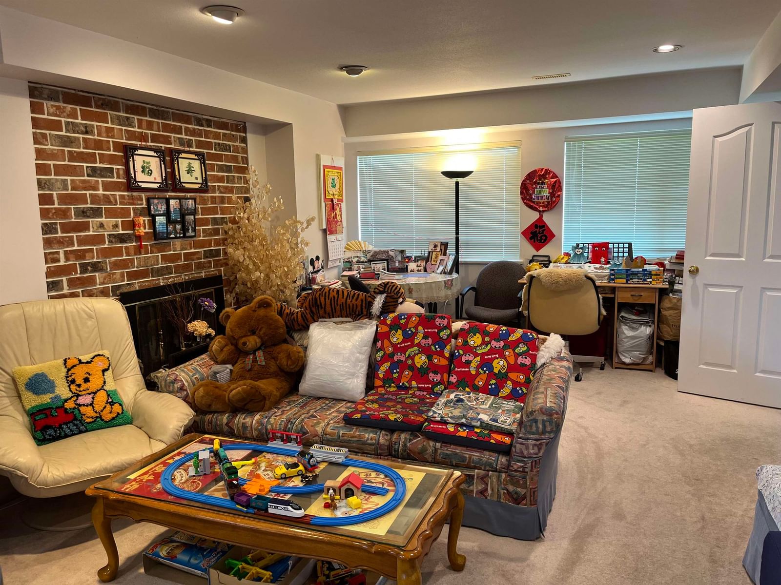 Listing Image 14
