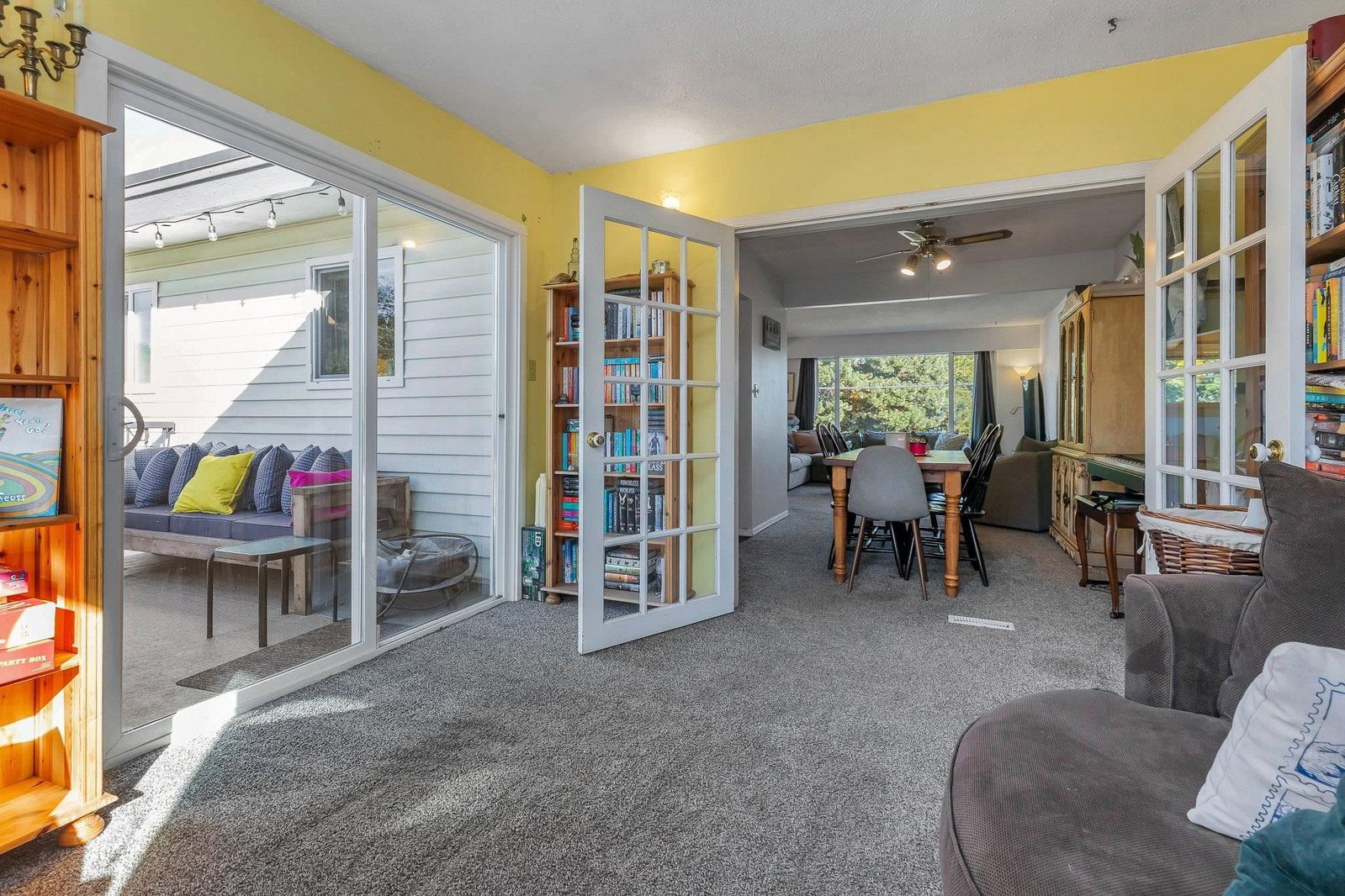 Listing Image 10