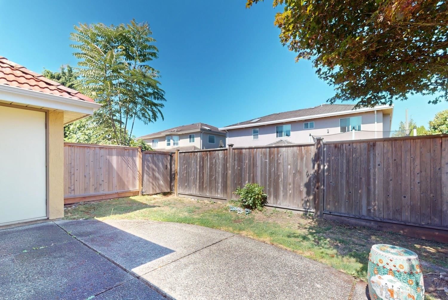 Listing Image 22