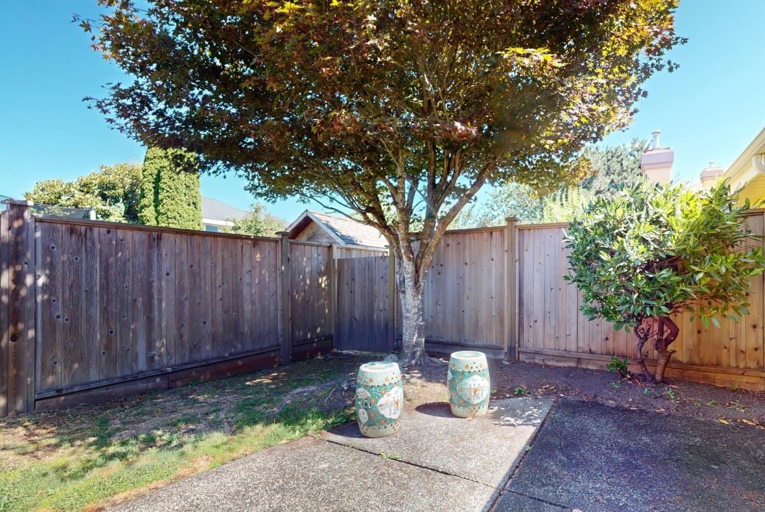 Listing Image 23