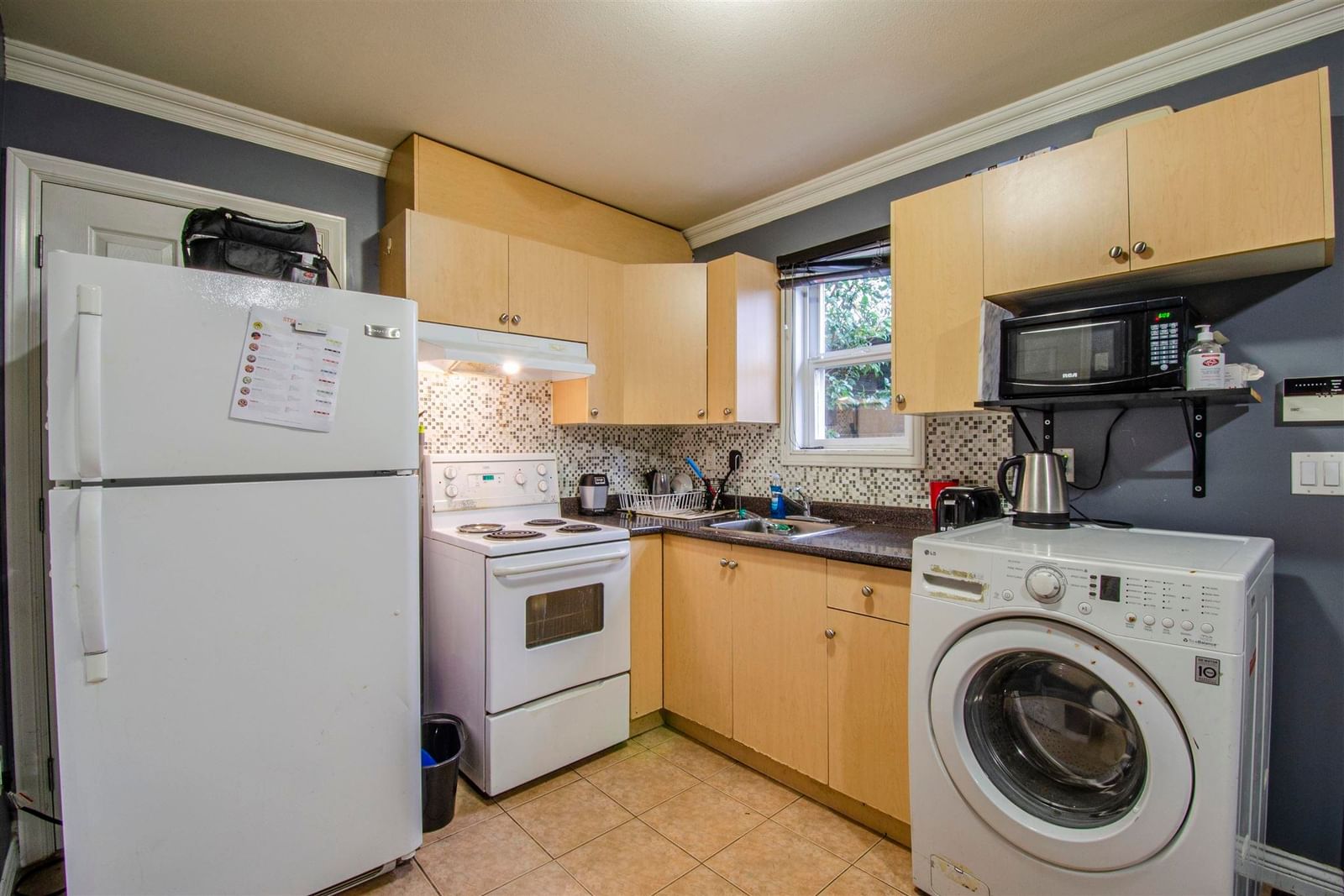 Listing Image 20