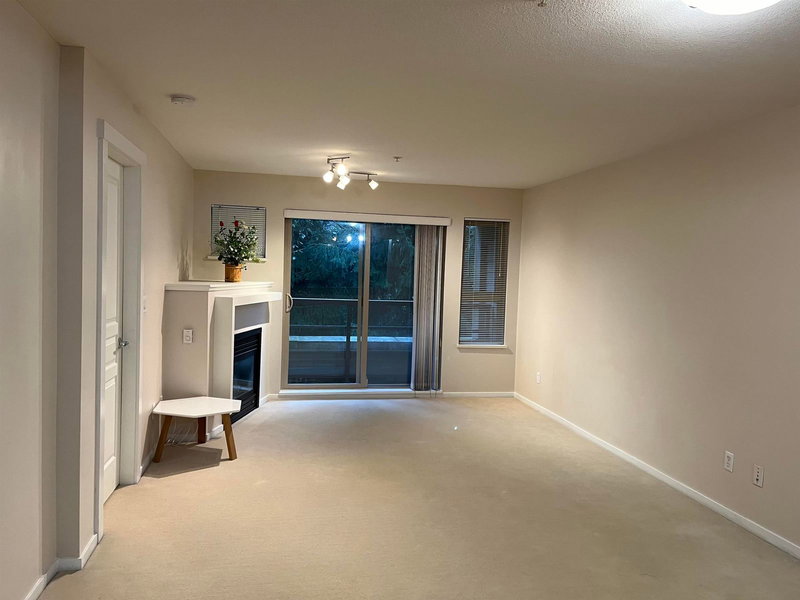 409 - 9319 University Crescent, Burnaby, V5A 4Y5 | Image 2