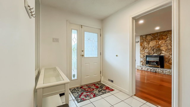 10531 Hollybank Drive