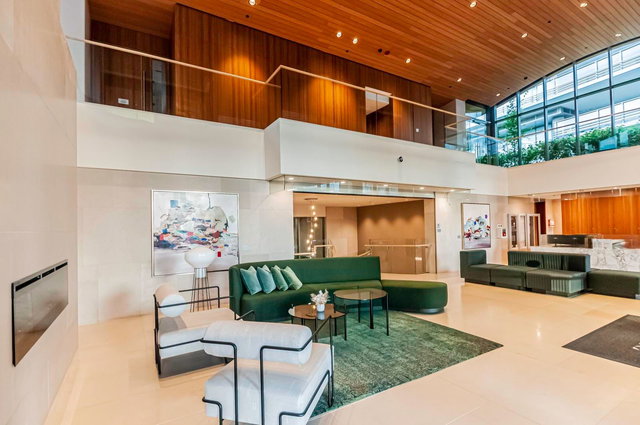 809 - 6688 Pearson Way