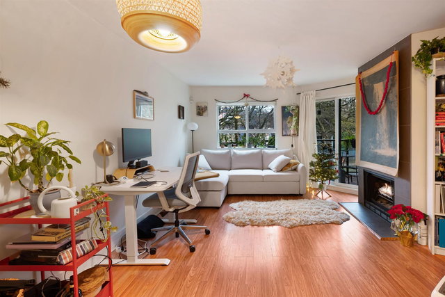 205 - 111 10th Avenue W