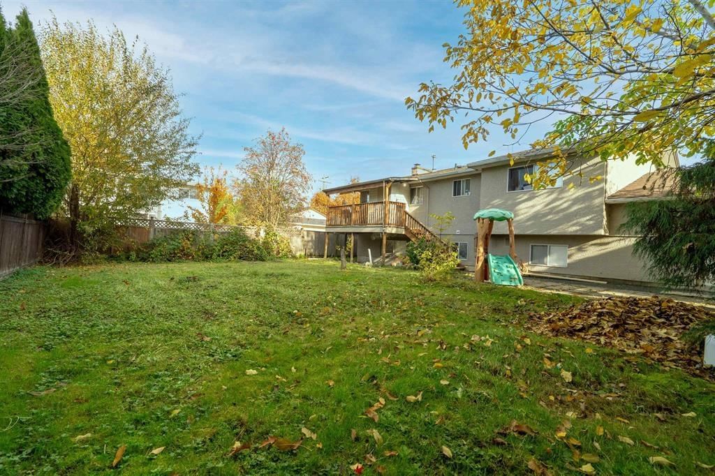 Listing Image 22