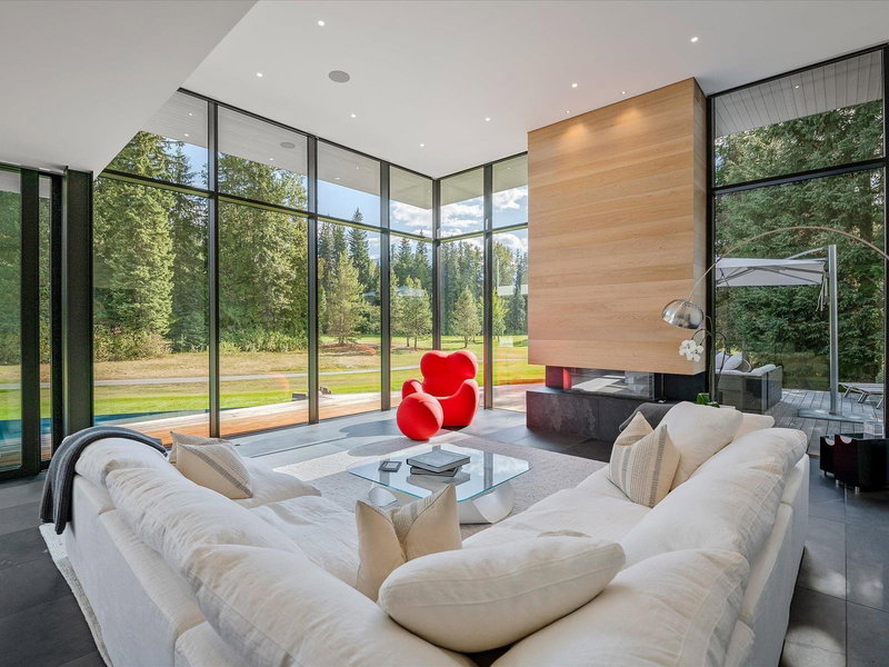 8080 Cypress Place, Whistler, V8E 1J9 | Image 2