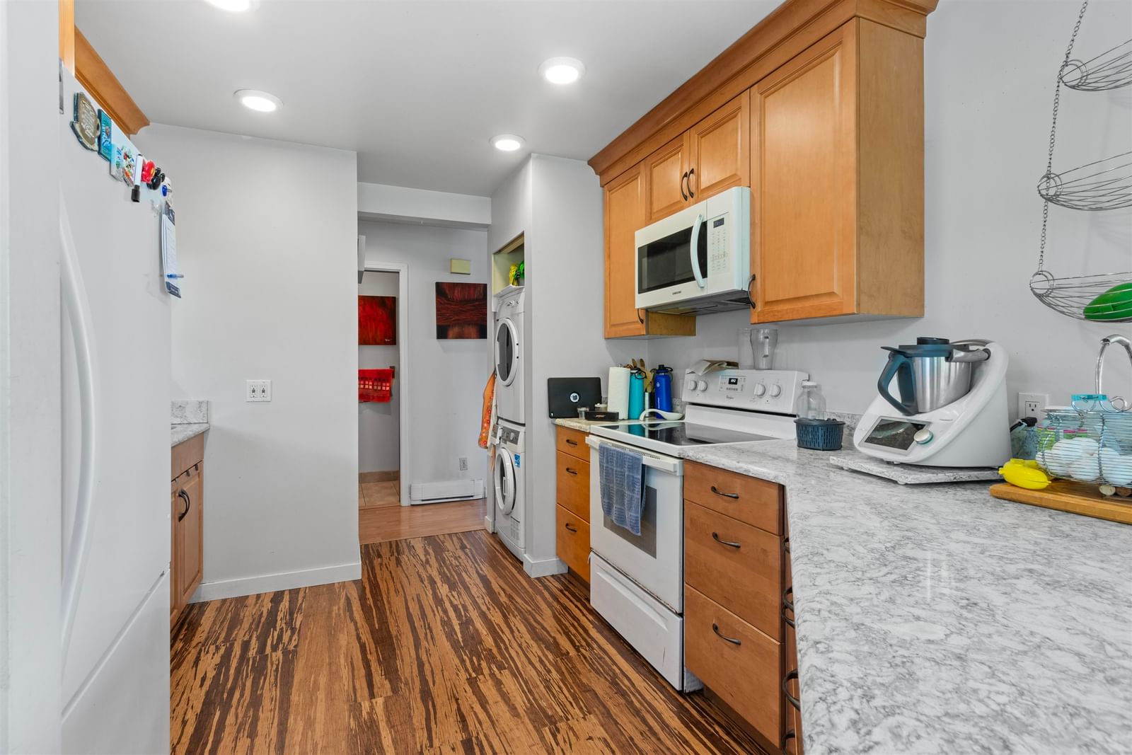 Listing Image 15