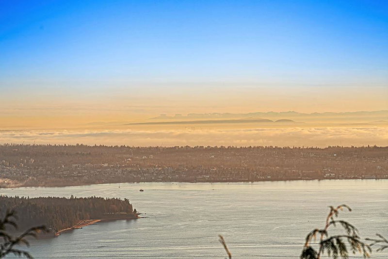 1626 Pinecrest Drive, West Vancouver, V7S 3H3 | Image 2