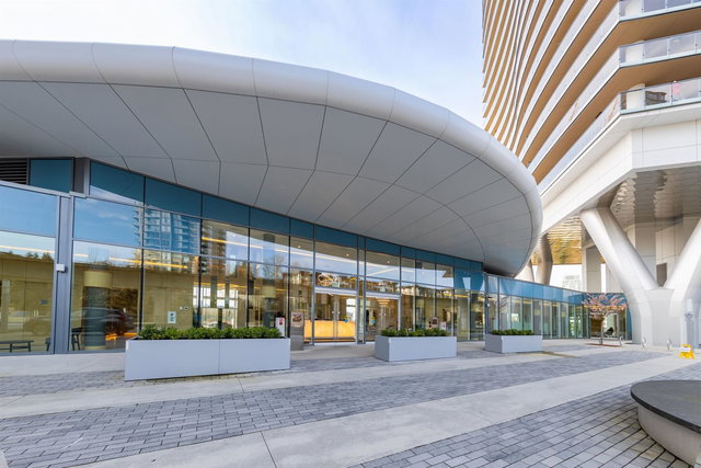 310 - 4880 Lougheed Highway