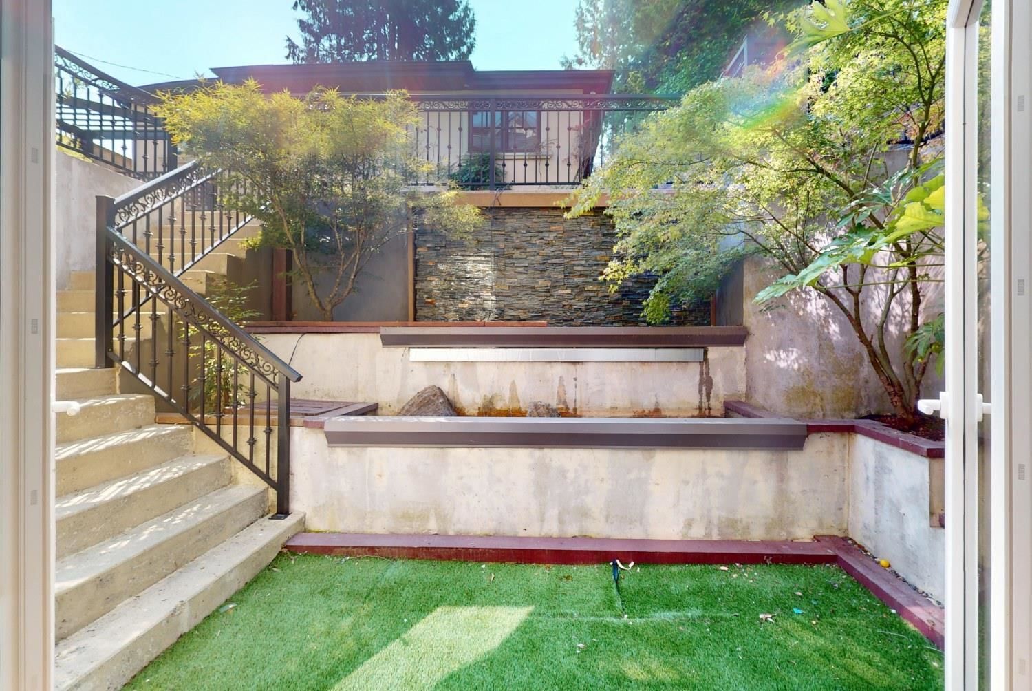 Listing Image 33