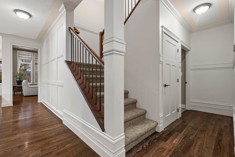 8512 Bradshaw Place, Chilliwack, V4Z 0A7 | Image 3