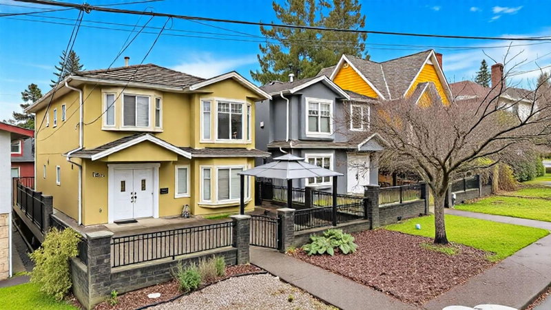 7332 1st Street, Burnaby, V3N 3S8 | Image 3