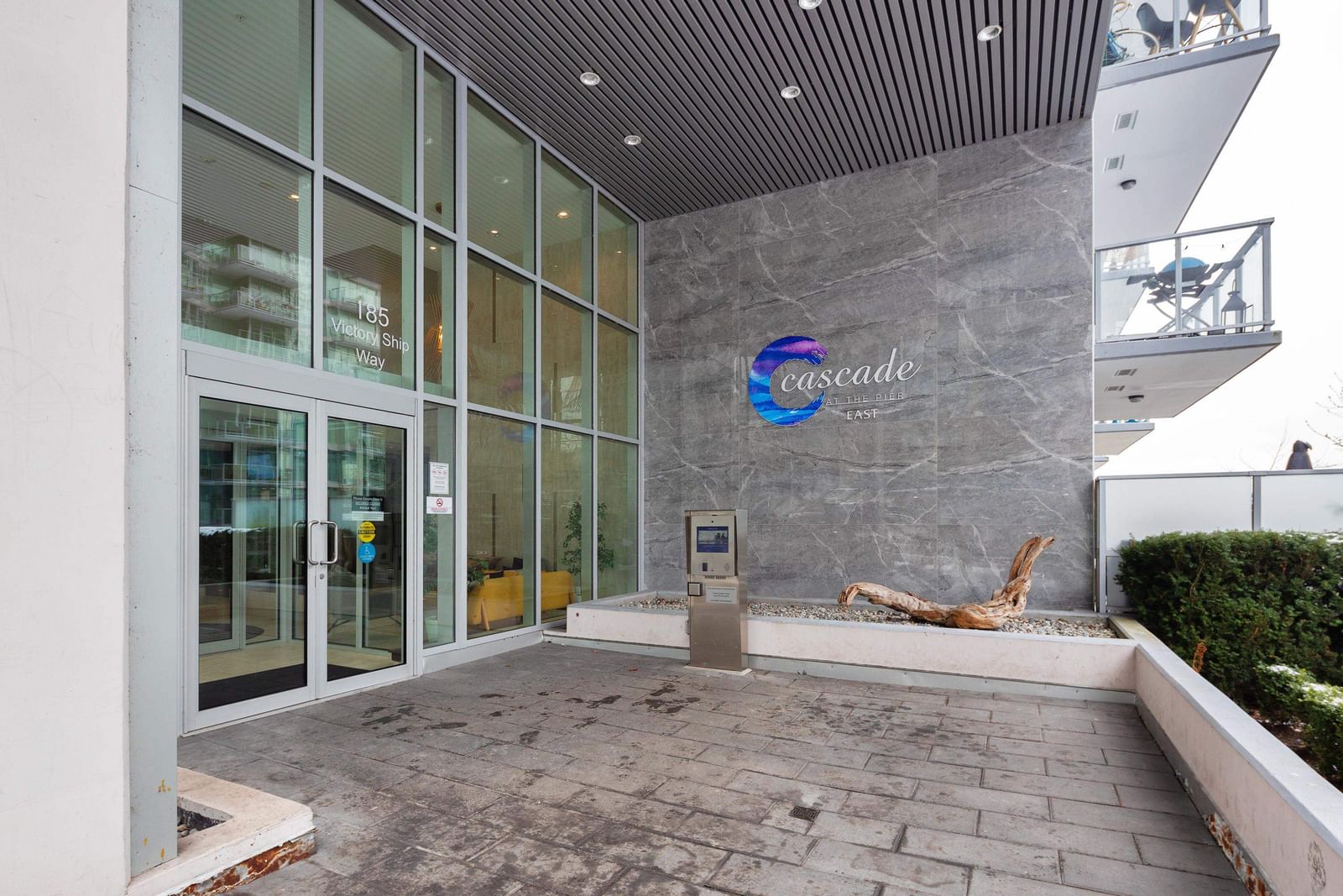 Listing Image 22