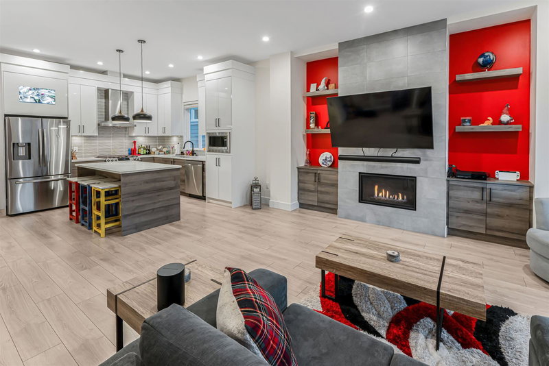 17188 1 Avenue, Surrey, V3Z 9R2 | Image 3