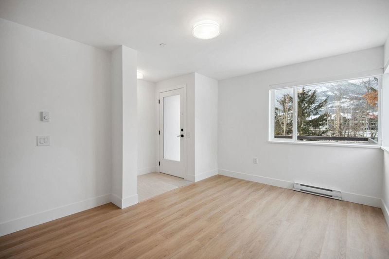 38087 Helm Way, Squamish, V8B 1E6 | Image 2