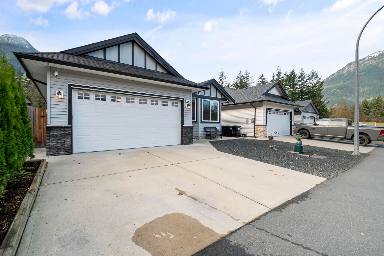 Listing Image 29