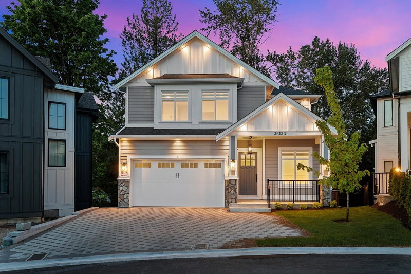 4 - 35133 Christina Place
