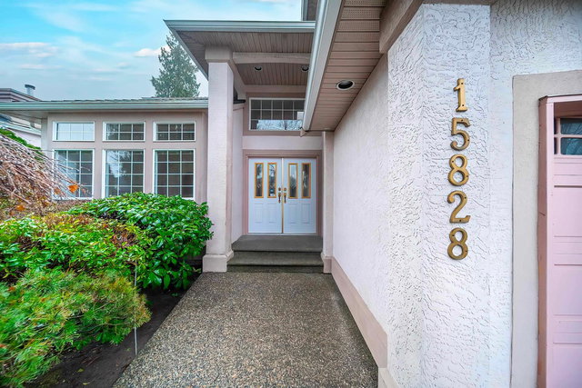 15828 88a Avenue