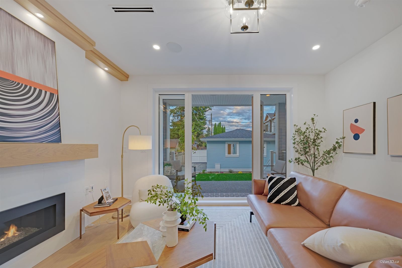 Listing Image 10