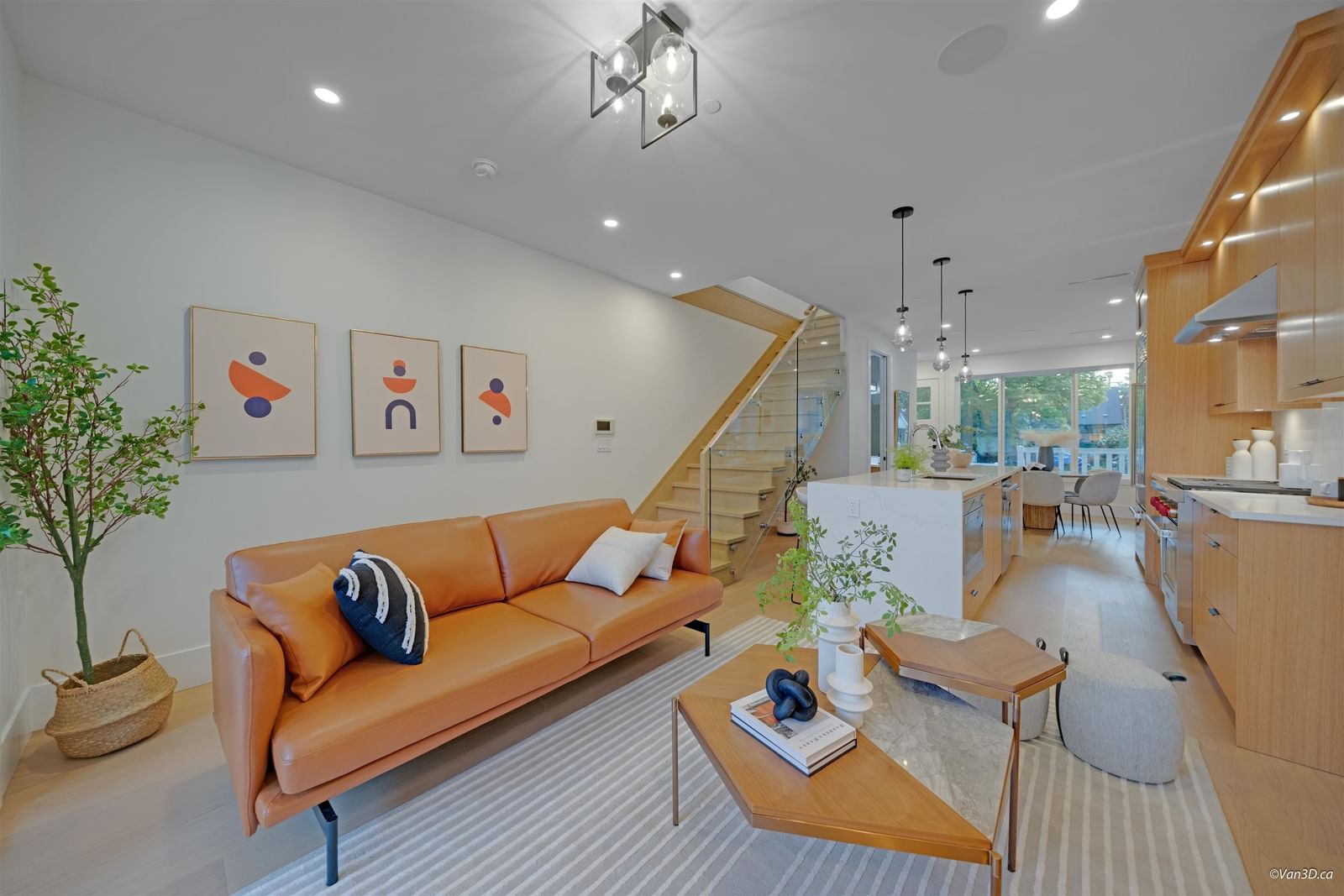 Listing Image 12