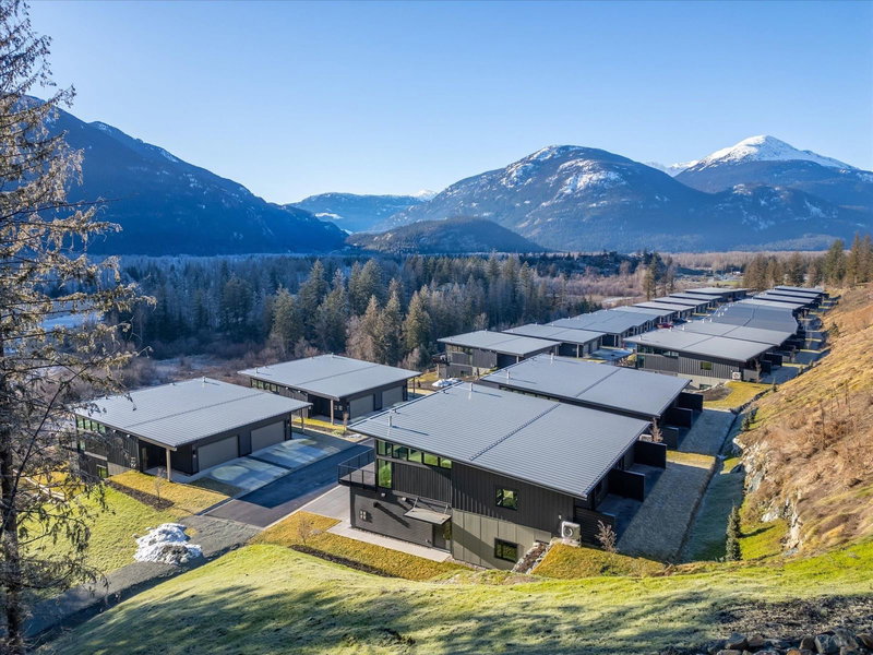 4000 Sunstone Way #29, Pemberton, British Columbia