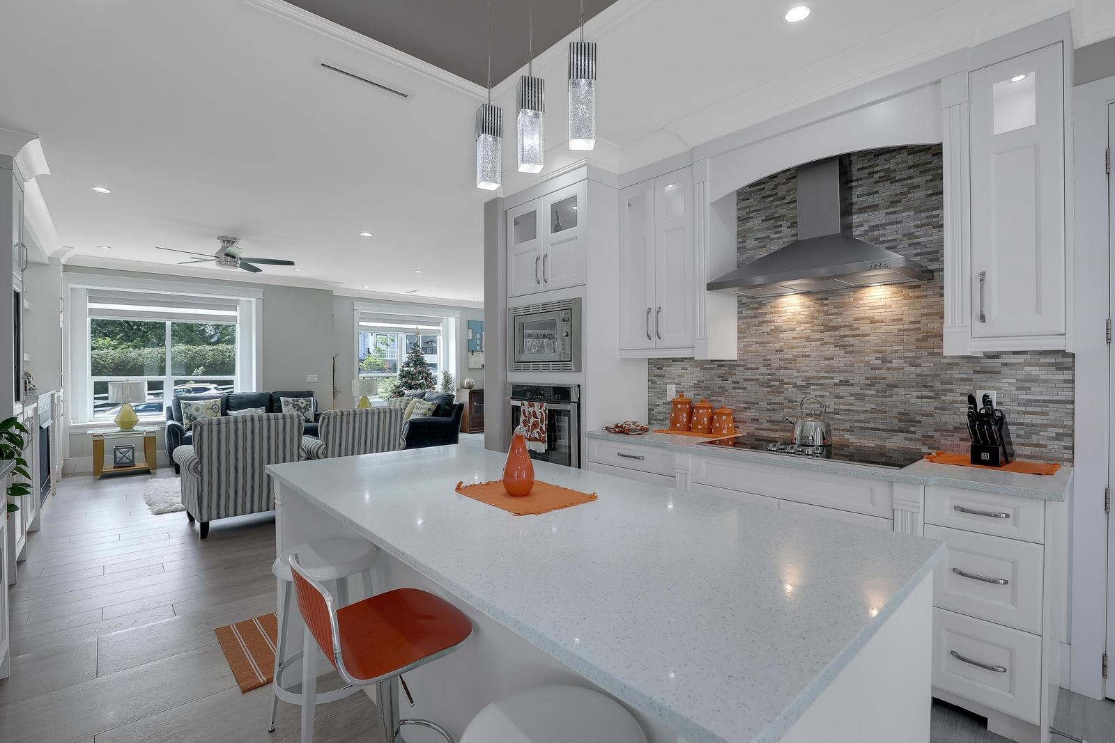 Listing Image 9