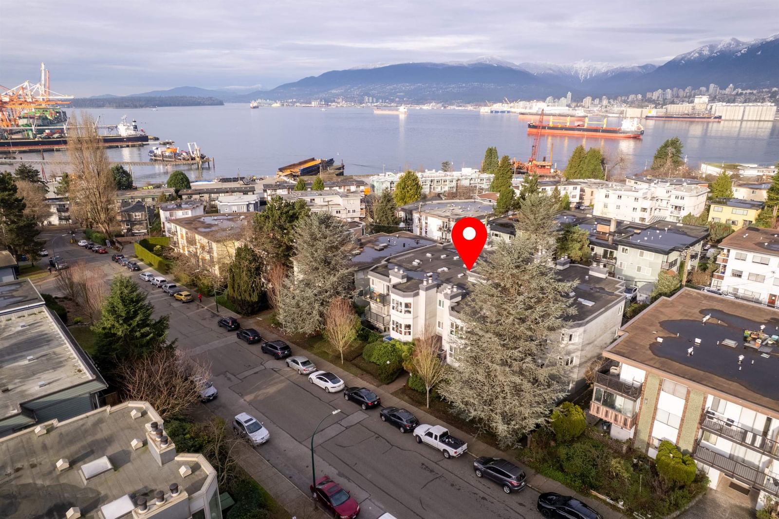 Listing Image 1