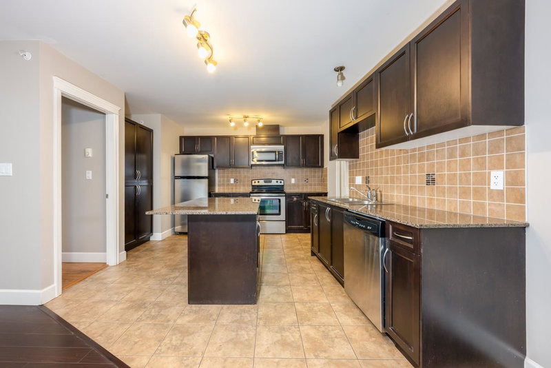 311 - 12088 75a Avenue, Surrey, V3W 1Y4 | Image 2