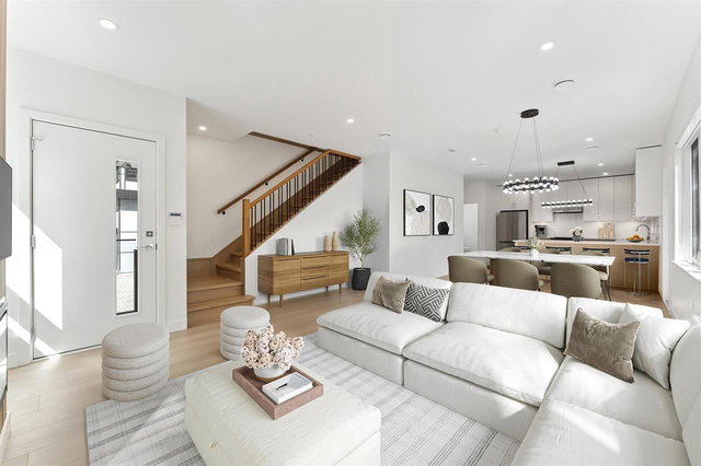 842 St. Denis Avenue