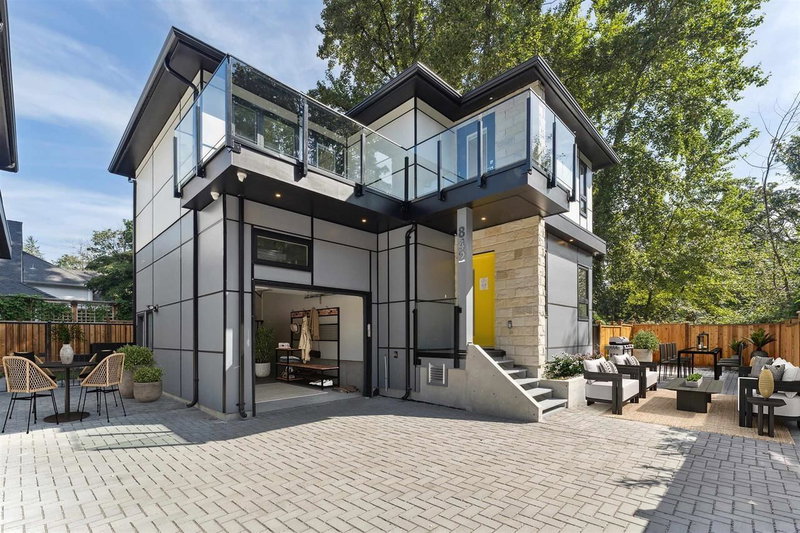 842 St. Denis Avenue, North Vancouver, V7J 2G4 | Image 2