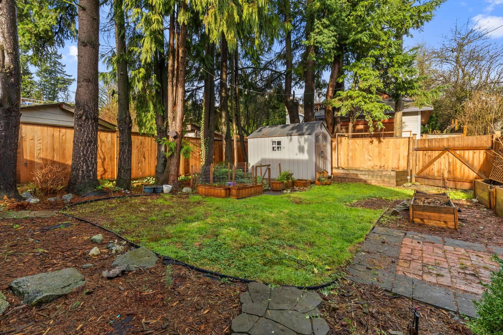 Listing Image 22