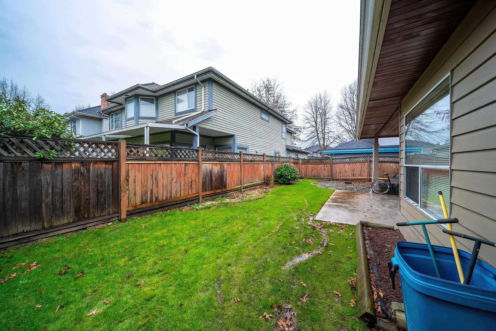 Listing Image 17