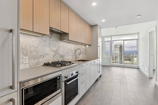 3208 - 6468 Willingdon Avenue