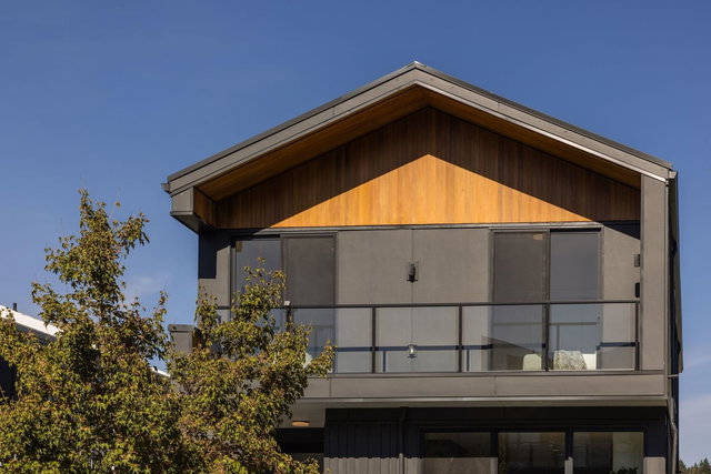 2943 Huckleberry Drive