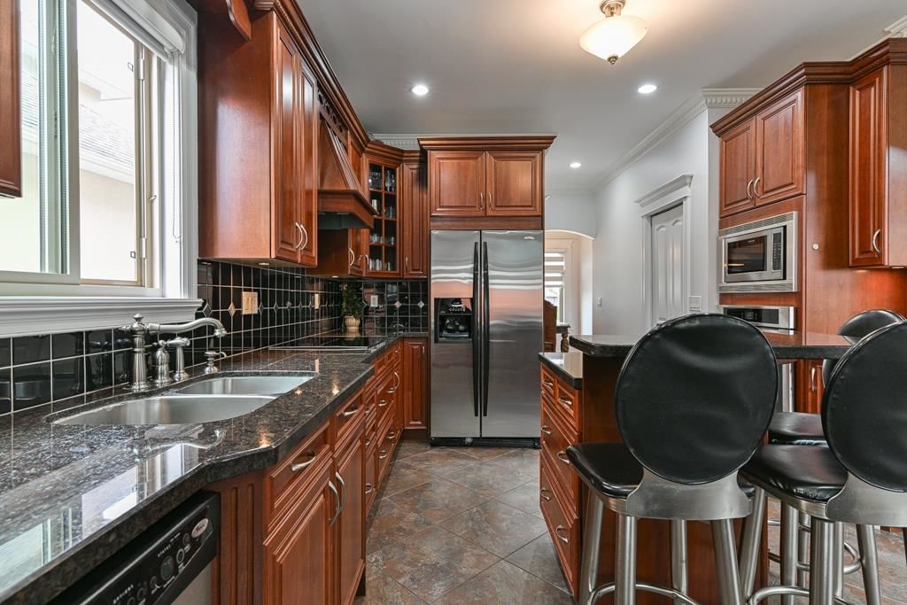 Listing Image 16