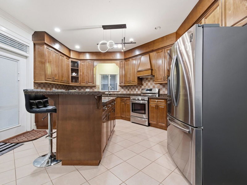 7855 112a Street, Delta, V4C 4Y4 | Image 3