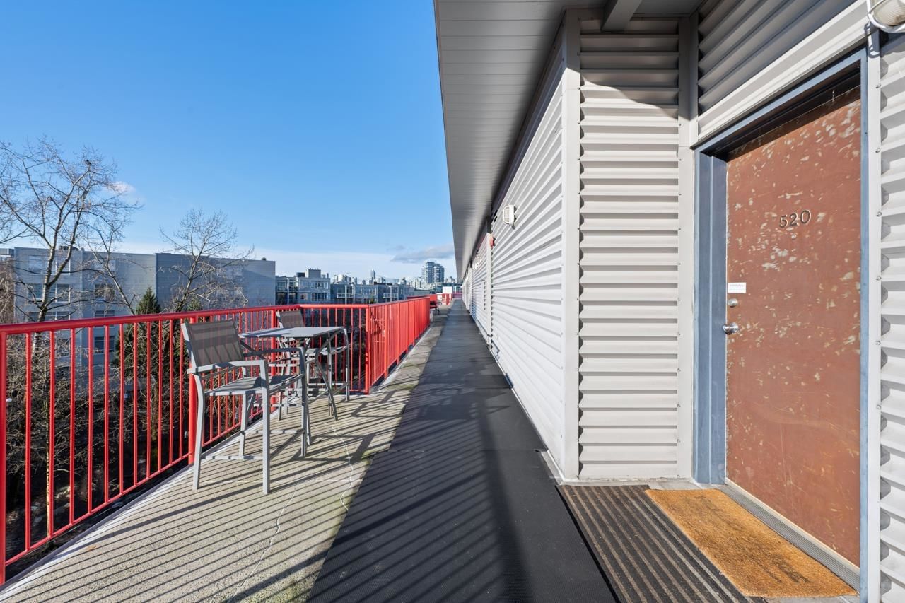 Listing Image 19