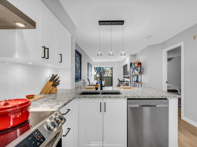 222 - 10866 City Parkway Way