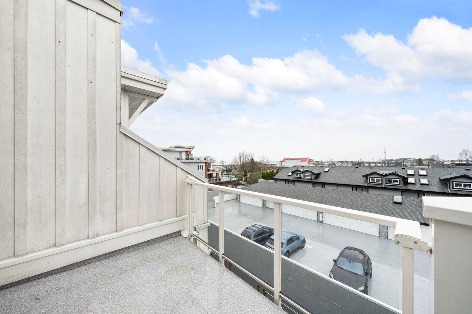 Listing Image 25