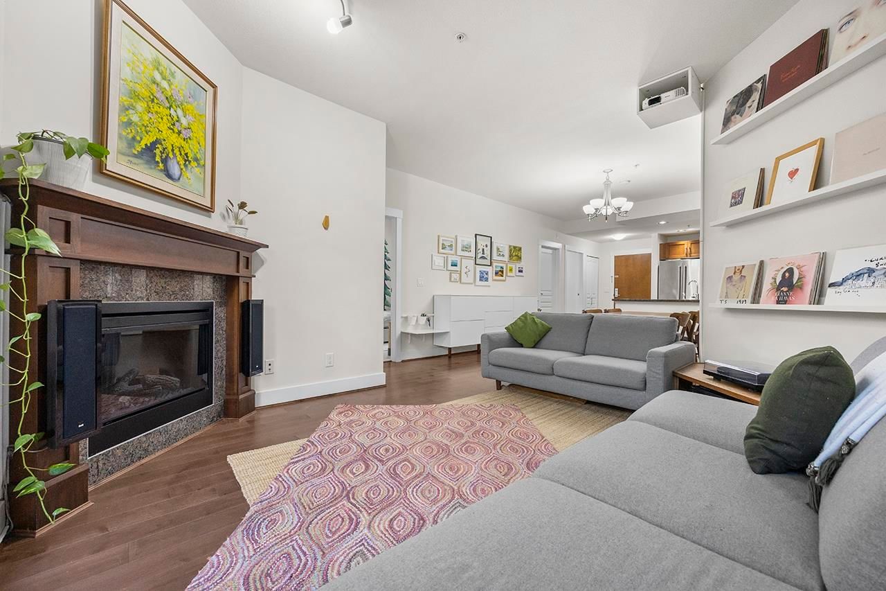 Listing Image 13
