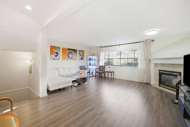 21 - 8591 Blundell Road