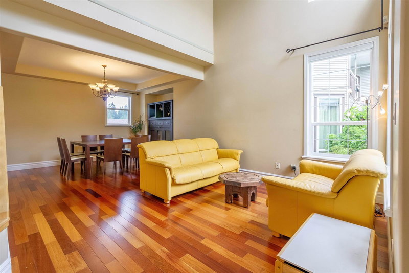 2115 Berkshire Crescent, Coquitlam, V3E 3N4 | Image 3