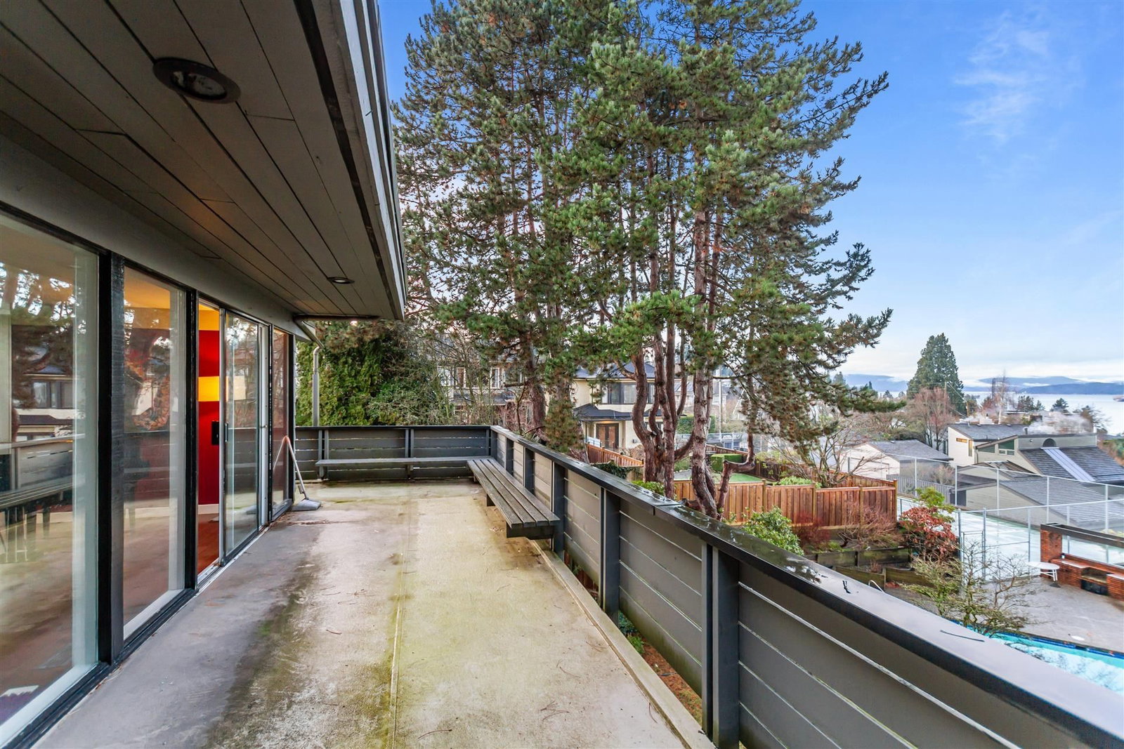 Listing Image 16
