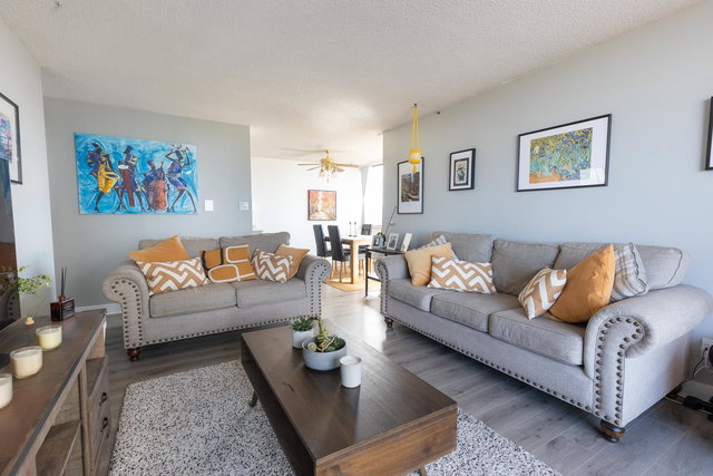 1404 - 7235 Salisbury Avenue