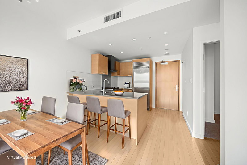 725 - 8080 Cambie Road, Richmond, V6X 0C1 | Image 2