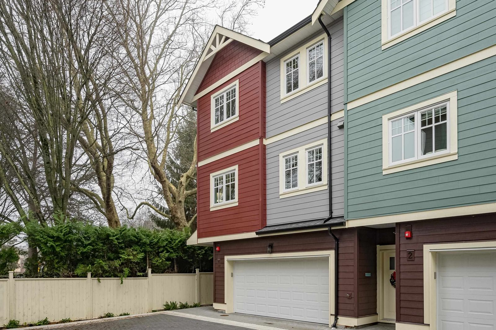 Listing Image 3
