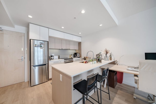 202 - 9580 Tower Road